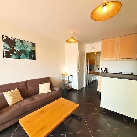 Clim Terrasse Privee - Proche De La